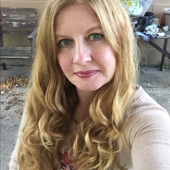 Meet your Posher, Poppy! - Picture 5 of 5